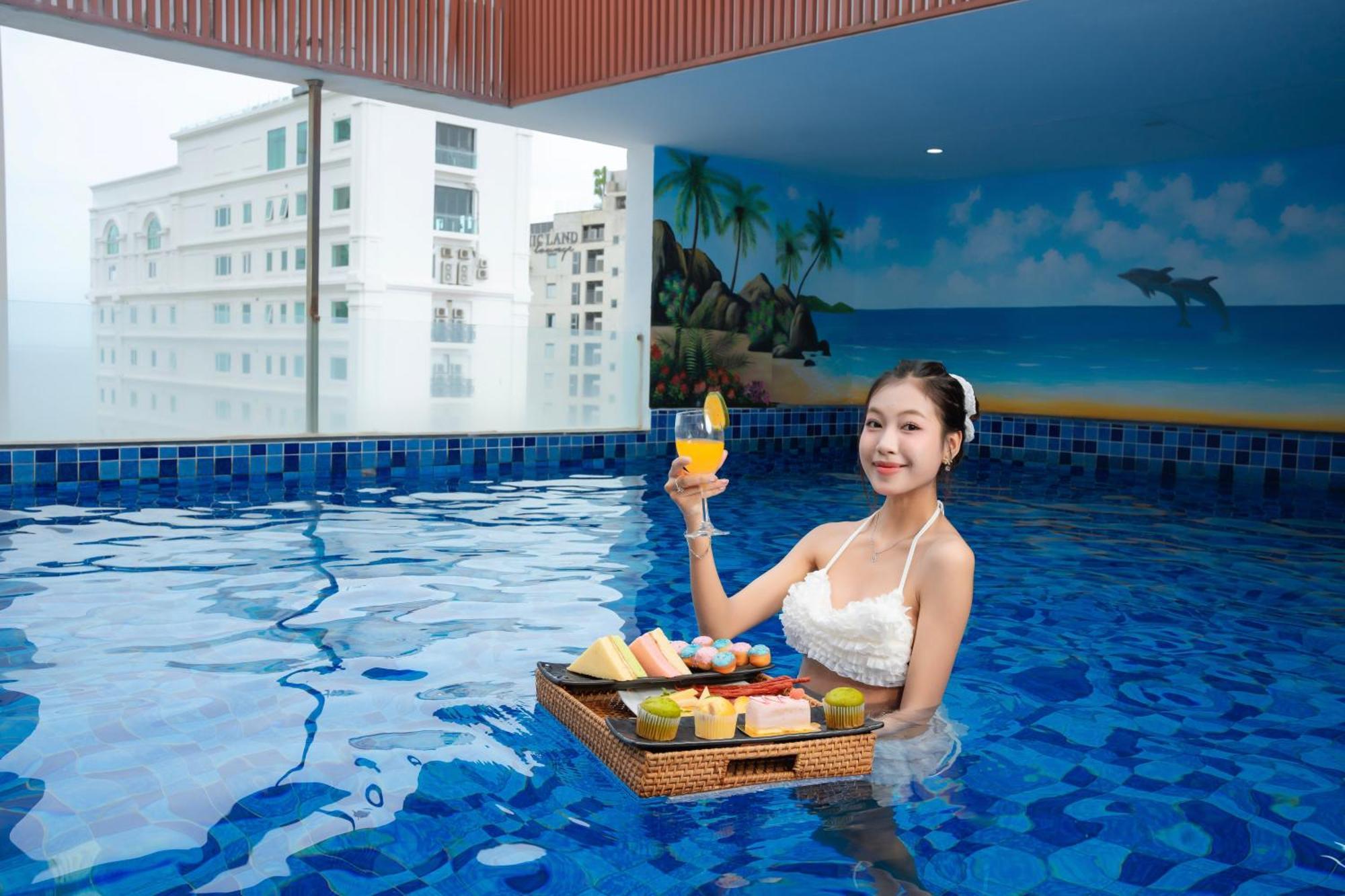 Tgt Beach Hotel Da Nang Exterior foto