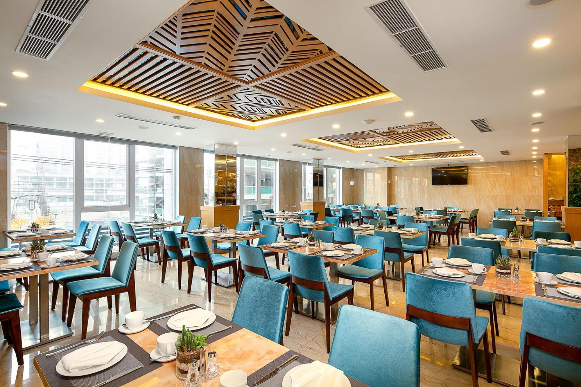 Tgt Beach Hotel Da Nang Exterior foto